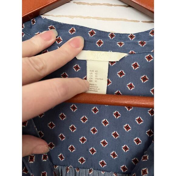 H&M ¾ Button Down Focus Long Sleeve Blouse with Pocket Sz 10 Blue Casual Office - Picture 11 of 16